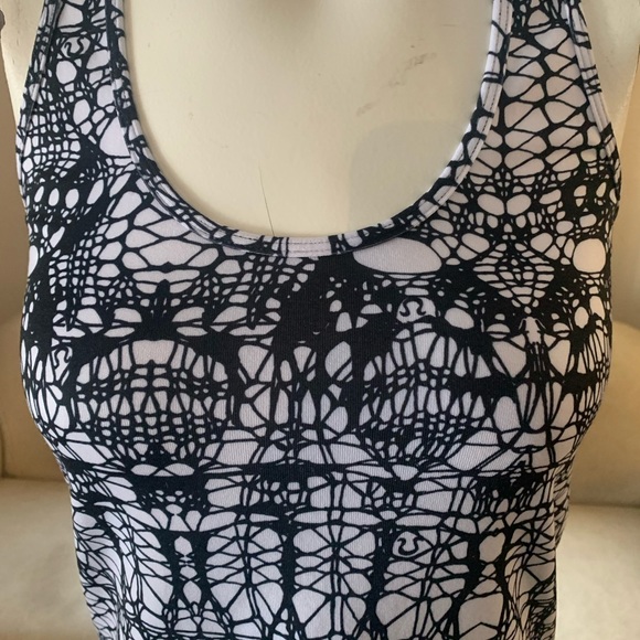 Lululemon Glacier Lace Cool Racer back tank top - Picture 5 of 13